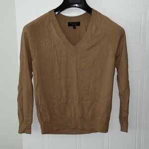 Banana Republic Tan V-Neck Sweater
